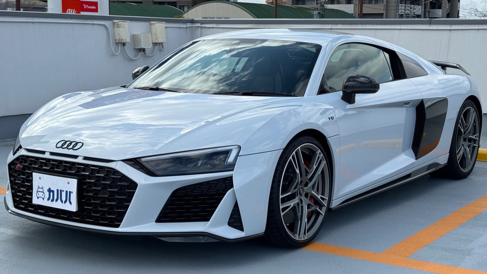 AUDI R8 - View 1