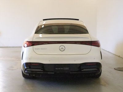 MERCEDES-BENZ EQS - 3