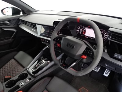 صورة مصغرة 13 لـ 2025 AUDI RS3 SEDAN