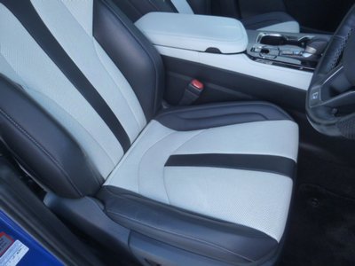 صورة مصغرة 9 لـ 2022 Lexus NX