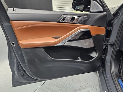 2022 BMW X6 — миниатюра 14