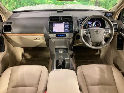 TOYOTA LAND CRUISER PRADO - 2