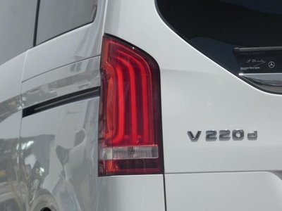 صورة 4 لـ 2023 Mercedes-BENZ V-CLASS