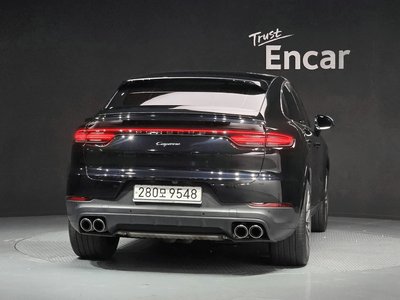 2020 Porsche CAYENNE 照片 4