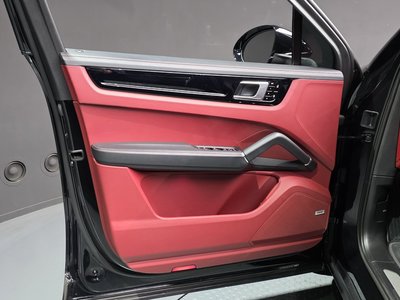 2020 Porsche CAYENNE 缩略图 14