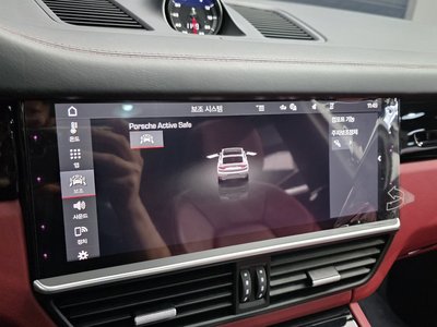 2020 Porsche CAYENNE 缩略图 23
