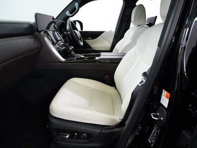 2024 Lexus LX — миниатюра 34