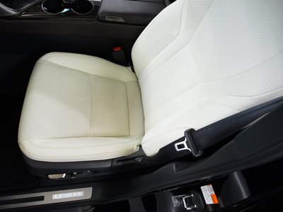 صورة 8 لـ 2024 Lexus LX