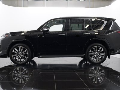 2024 Lexus LX — миниатюра 20