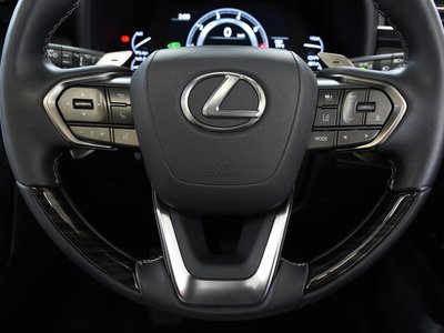 2024 Lexus LX — миниатюра 35
