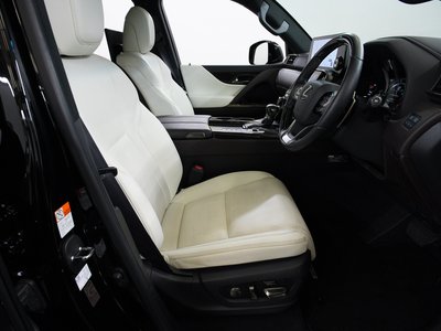صورة 2 لـ 2024 Lexus LX