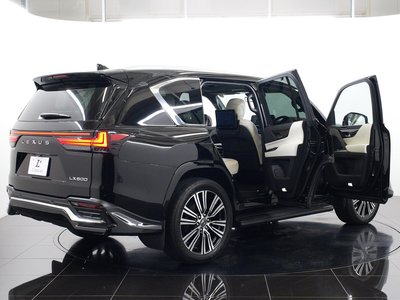 2024 Lexus LX — миниатюра 23