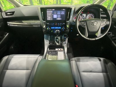 TOYOTA ALPHARD - 2