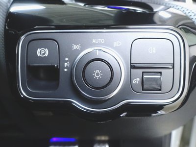 صورة مصغرة 21 لـ 2022 Mercedes-BENZ A-CLASS AMG