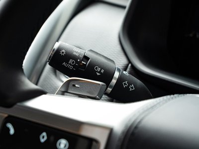 2025 LAND Rover DISCOVERY — миниатюра 38
