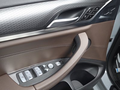 2022 BMW X3 thumbnail 19
