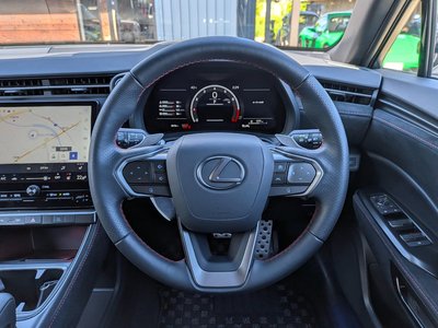 2025 Lexus LBX 照片 9