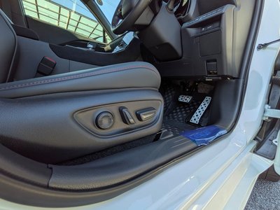 صورة مصغرة 36 لـ 2025 Lexus LBX