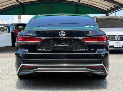 2017 Lexus LS — миниатюра 7