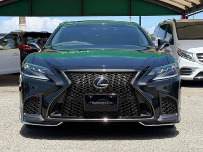 2017 Lexus LS — миниатюра 2
