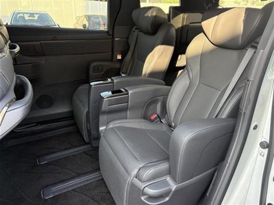 صورة مصغرة 27 لـ 2024 Toyota ALPHARD