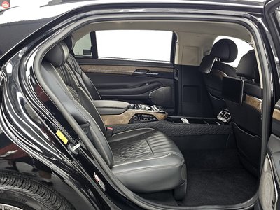 2020 Genesis G90 — миниатюра 12