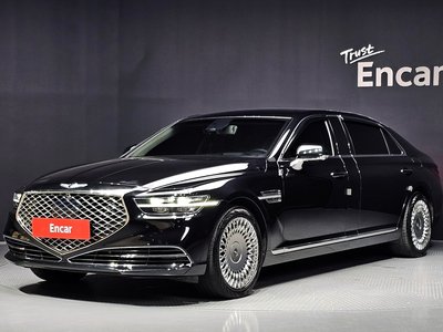 2020 Genesis G90 — фото 1