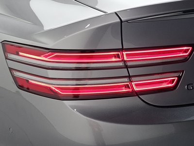 GENESIS G80 (RG3) - 10