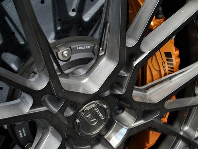 MERCEDES-BENZ GT AMG - 8