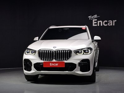 صورة 2 لـ 2022 BMW X5