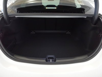 MERCEDES-BENZ C-CLASS - 10