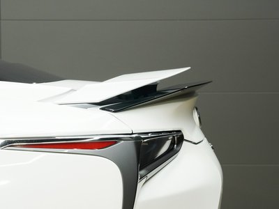 2019 Lexus LC — миниатюра 32