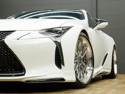 2019 Lexus LC — миниатюра 42