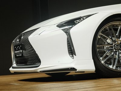 2019 Lexus LC — миниатюра 24