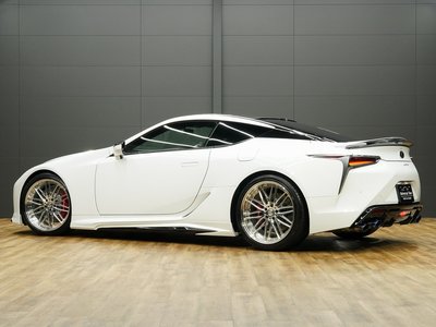 2019 Lexus LC — миниатюра 15