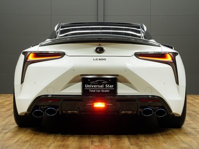 2019 Lexus LC — миниатюра 14