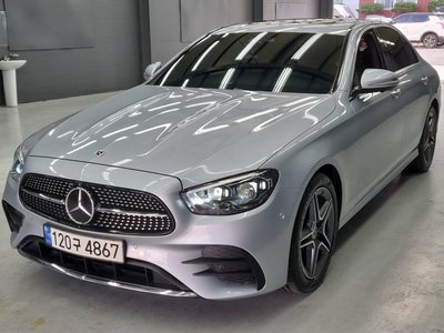 MERCEDES-BENZ E-CLASS - 4