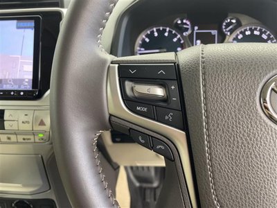 TOYOTA LAND CRUISER PRADO - 6