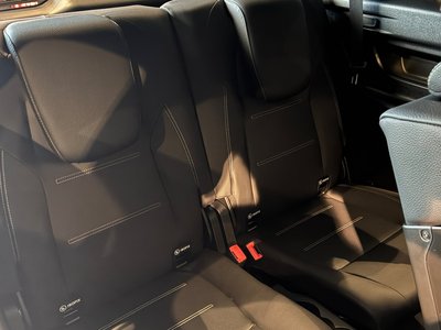 2025 Mercedes-BENZ GLB 缩略图 24