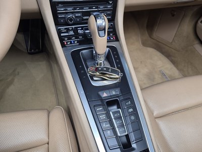 PORSCHE 911 - 9
