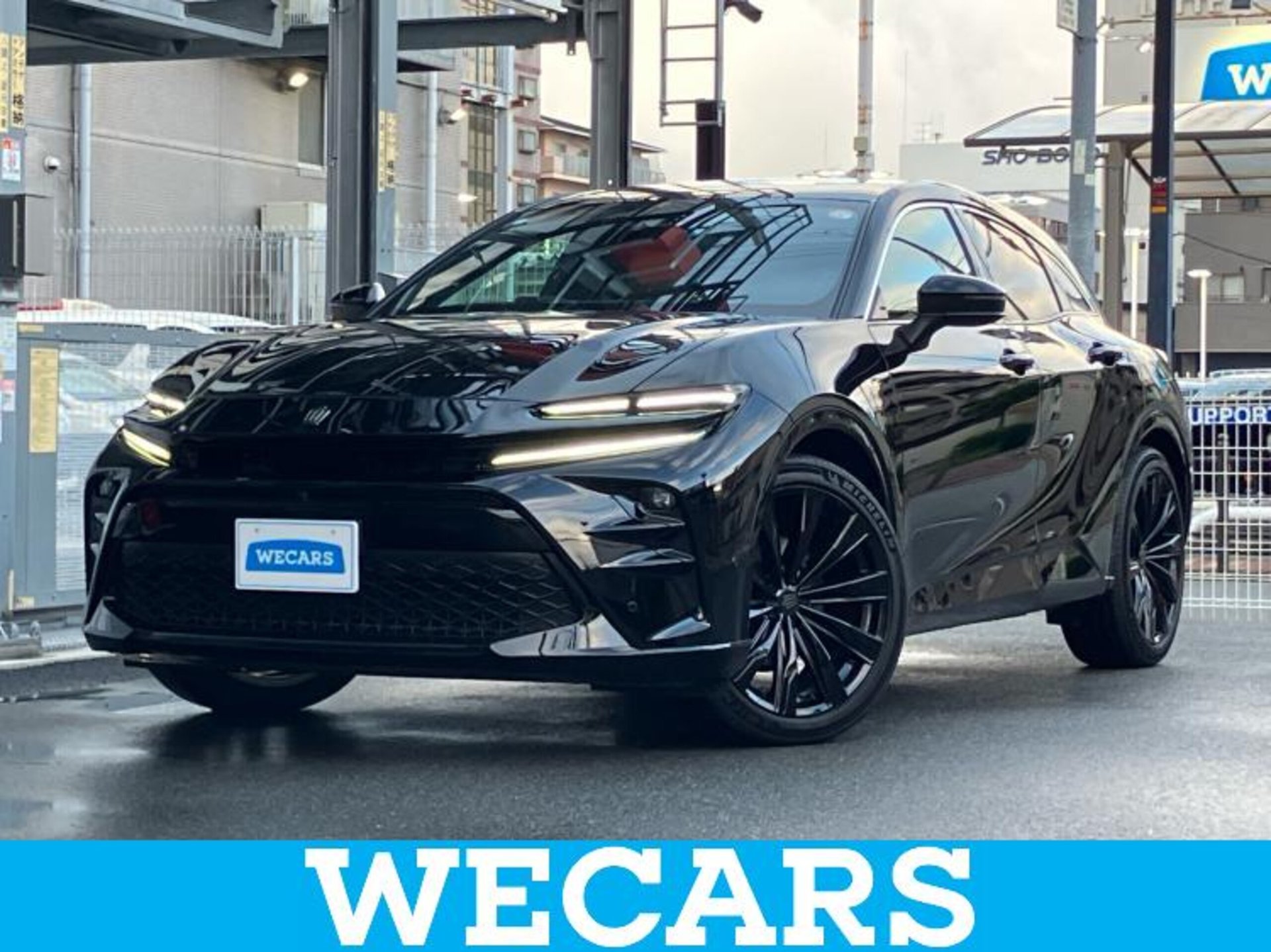 TOYOTA CROWN SPORT - View 1