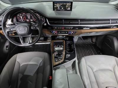 AUDI Q7 - 5