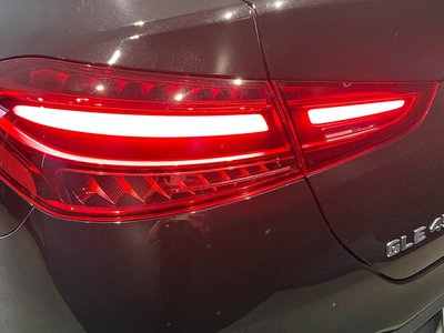 2025 Mercedes-BENZ GLE — миниатюра 11