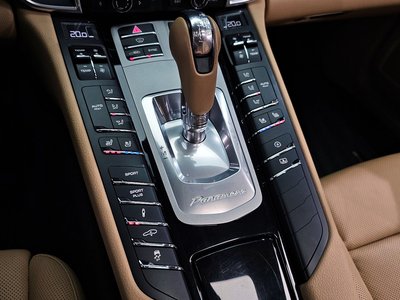 PORSCHE PANAMERA - 9