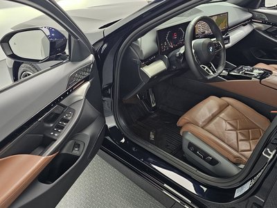2024 BMW 5 SERIES — миниатюра 14