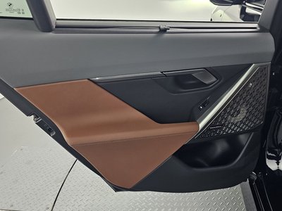 2024 BMW 5 SERIES — миниатюра 16