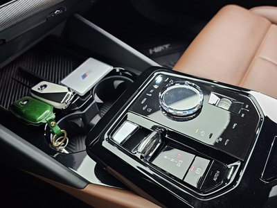 2024 BMW 5 SERIES — миниатюра 13