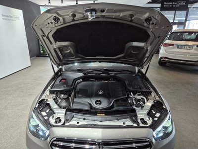 MERCEDES-BENZ E-CLASS - 7