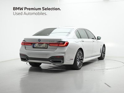 BMW 7 SERIES - 5