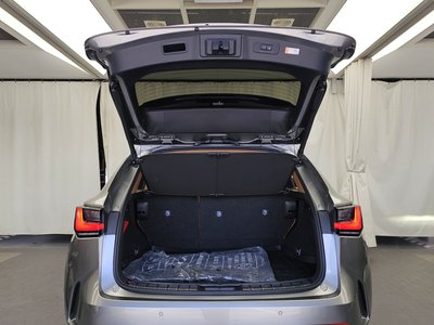 صورة مصغرة 26 لـ 2025 Lexus NX